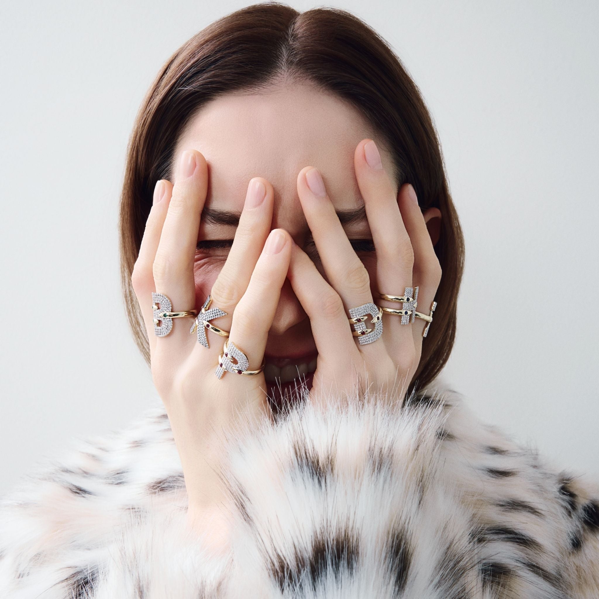 PRESA INITIAL T YÜZÜK