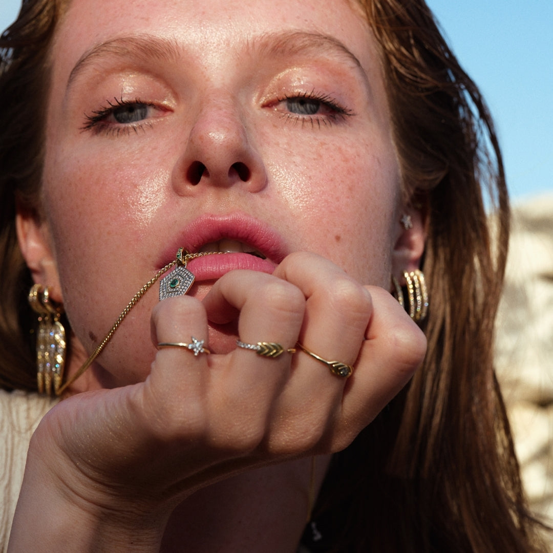 VILUNA NECKLACE