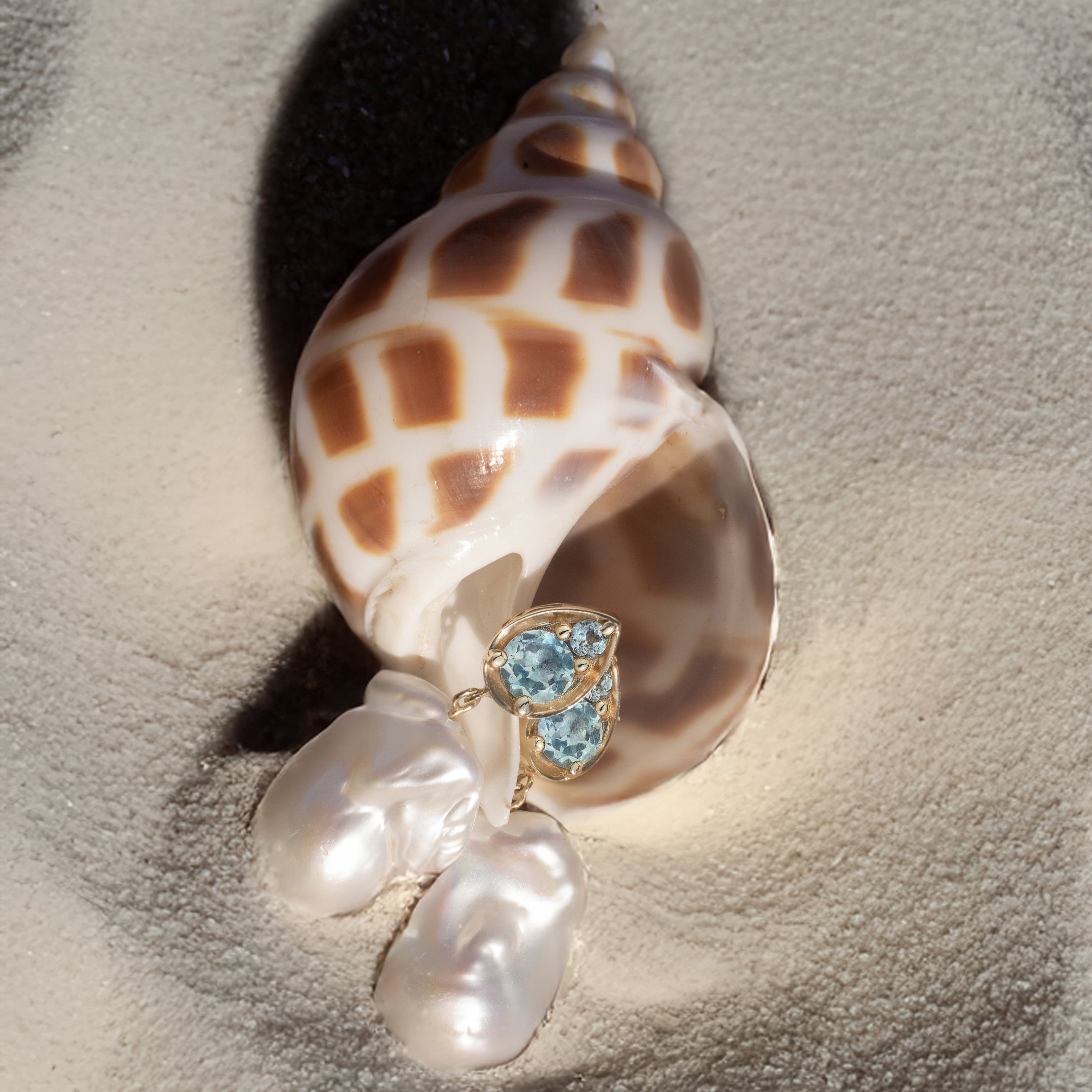 PERLA DROVA EARRING