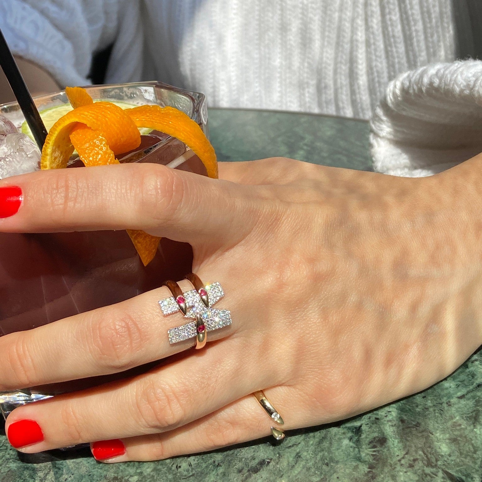 PRESA INITIAL M YÜZÜK