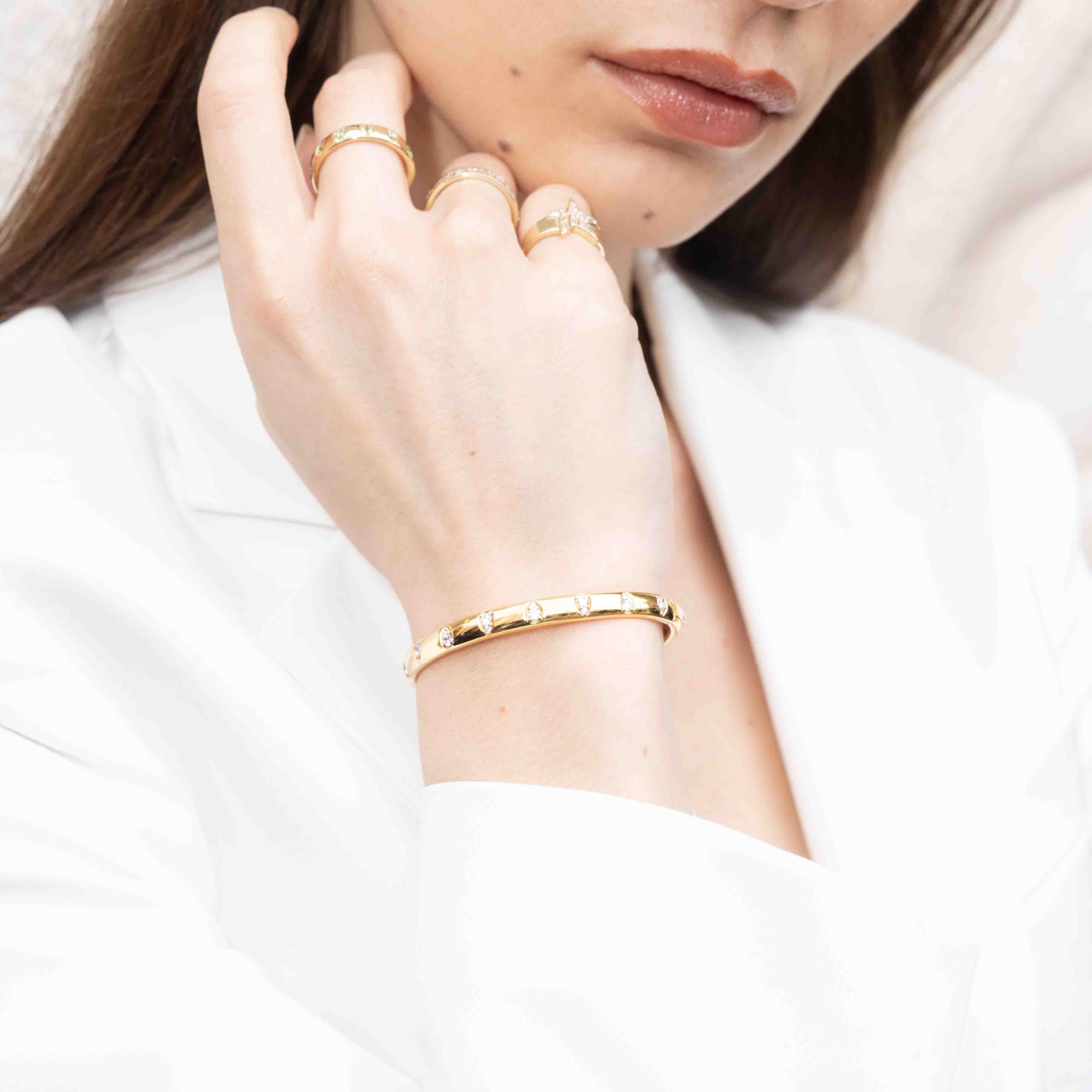 ETERNAL DROP BRACELET