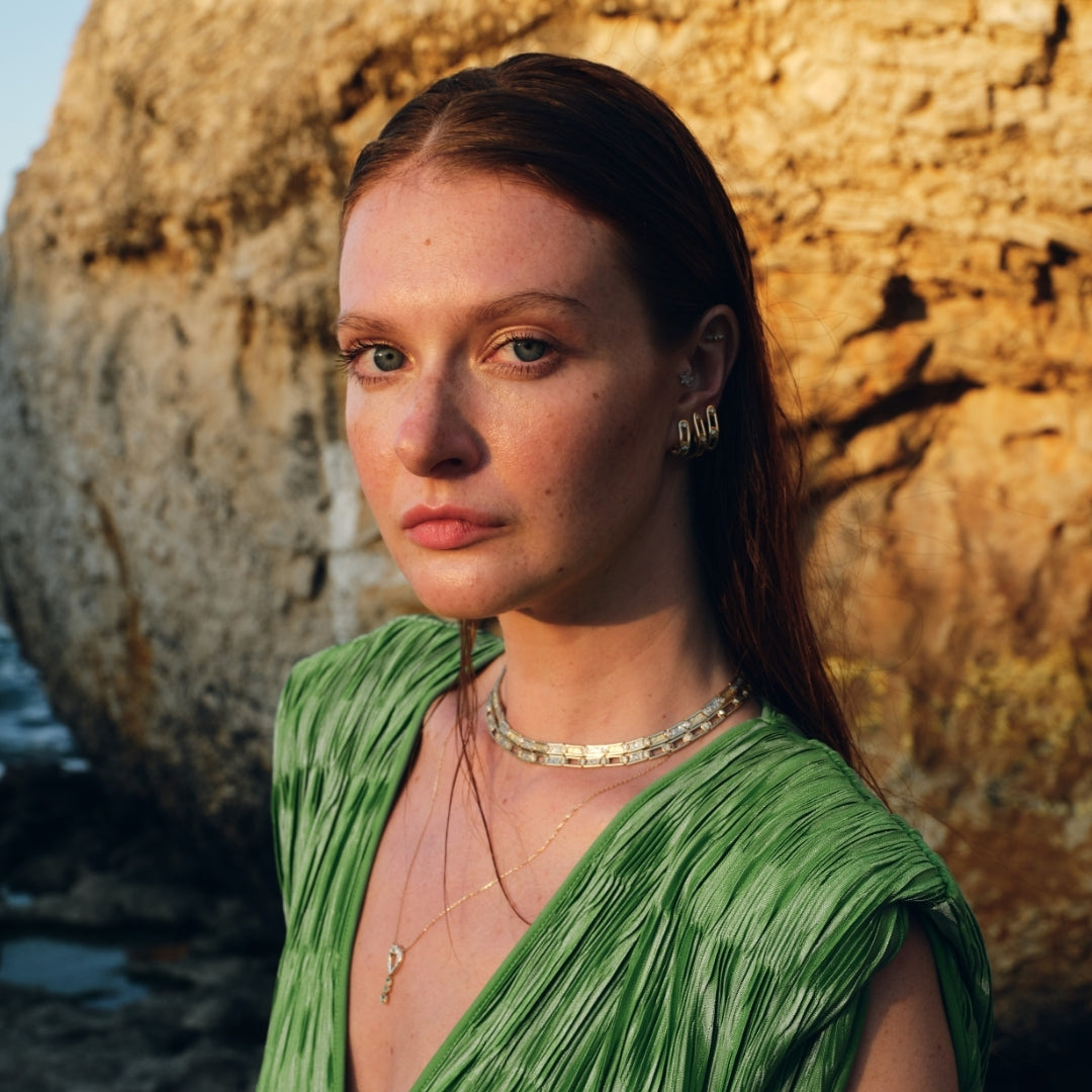 PATHRA SLEEK HOOP PETITE