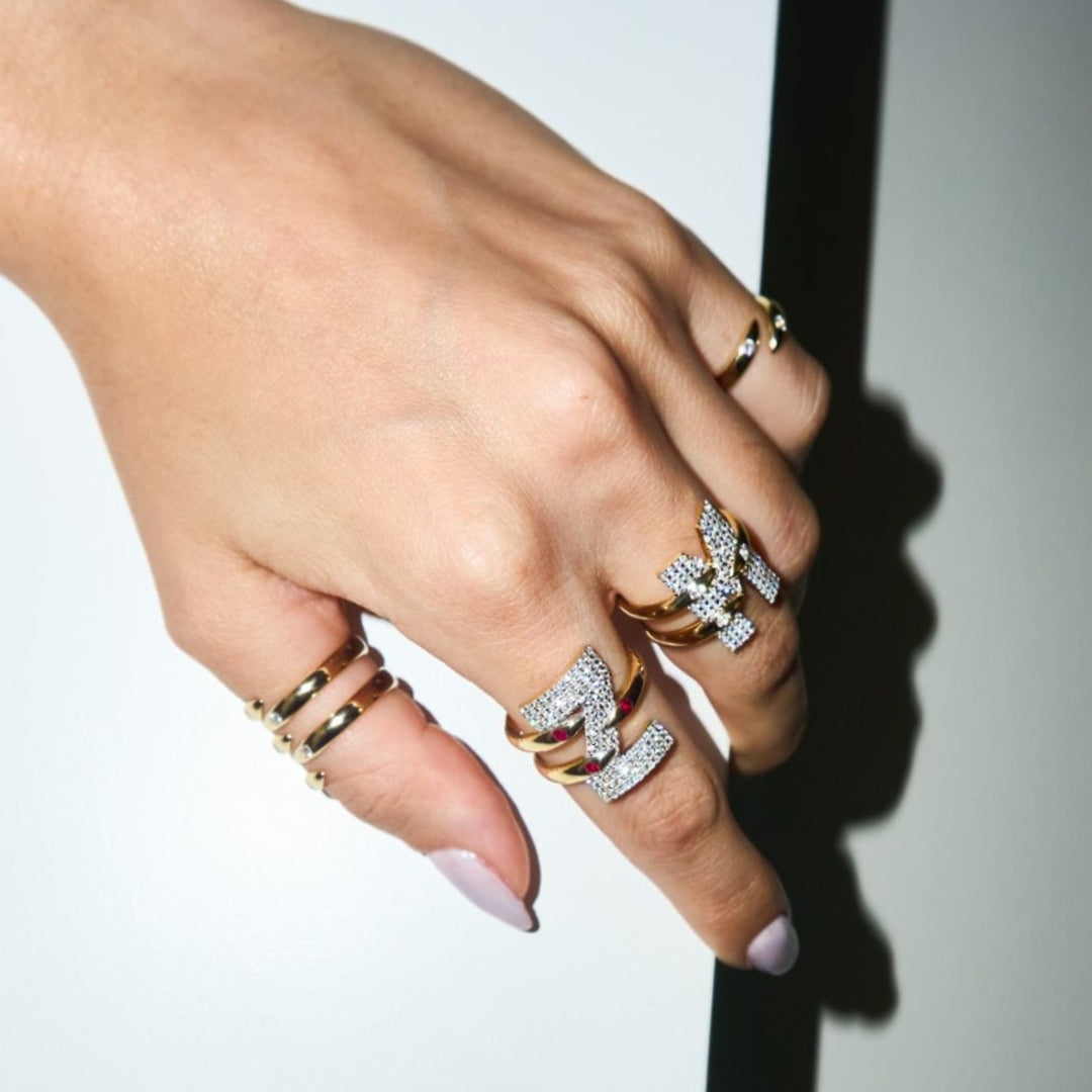 PRESA INITIAL M YÜZÜK